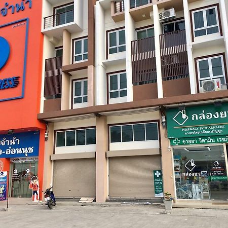 Hostbox Bangkok Apartment Екстериор снимка
