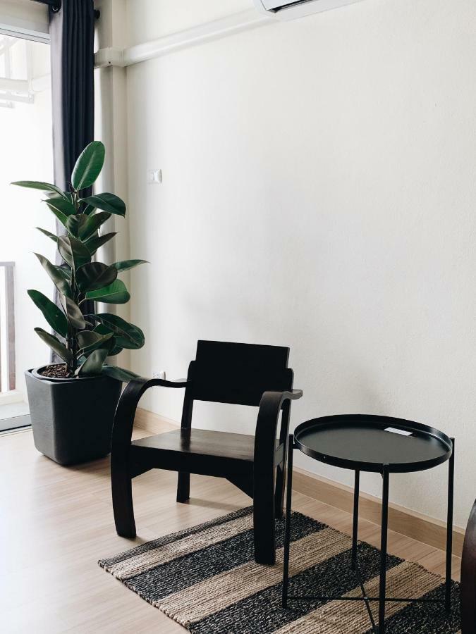 Hostbox Bangkok Apartment Екстериор снимка