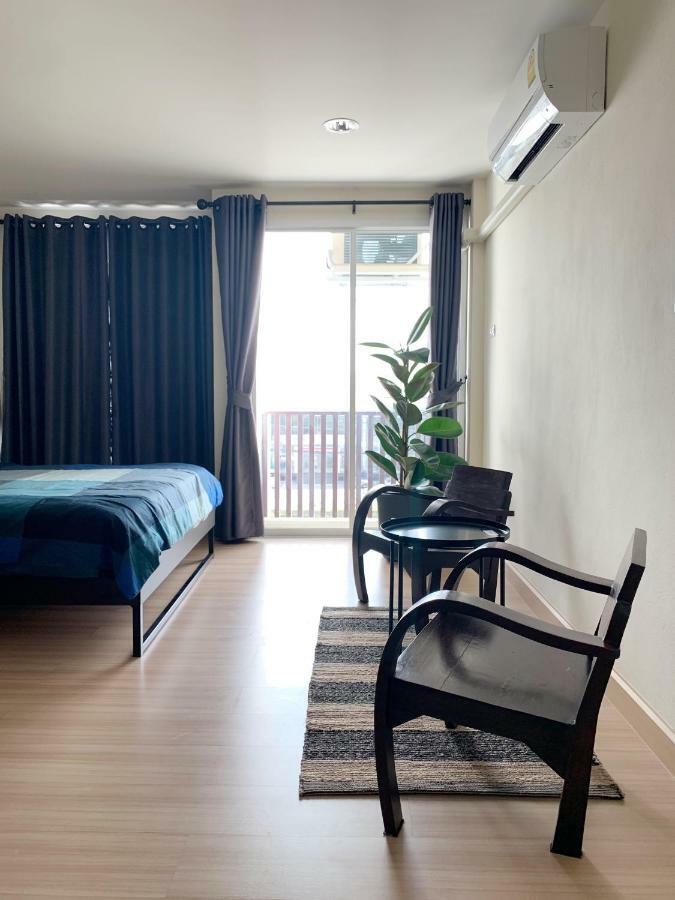 Hostbox Bangkok Apartment Екстериор снимка